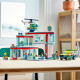 Конструктор LEGO City Лікарня 816 деталей (60330)