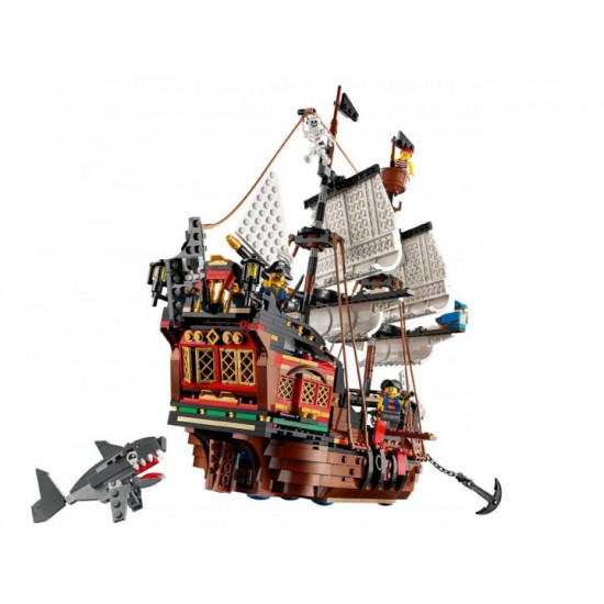 Конструктор LEGO Creator Піратський корабель 1262 деталі (31109)