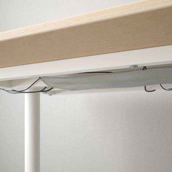 Письмовий стіл IKEA BEKANT 140х60 см дуб/білий (492.826.68) Письмовий стіл IKEA BEKANT 140х60 см дуб/білий (492.826.68)