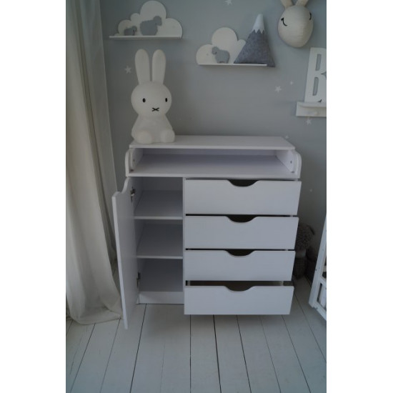 Пеленальный комод Baby Comfort Basic 4+1 белый Пеленальный комод Baby Comfort Basic 4+1 белый
