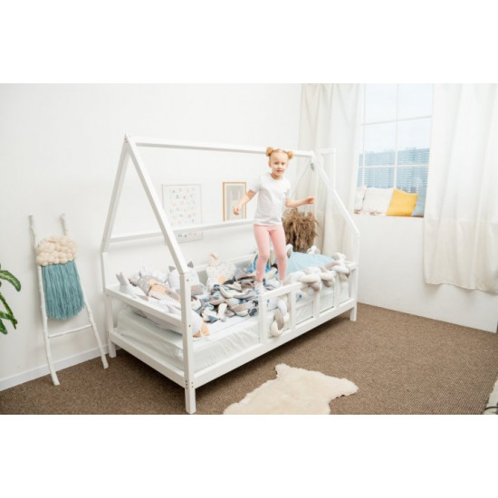 Детская кровать домик Монтессори BUSY WOOD на ножках Модель 1 190х80 см белая Детская кровать домик Монтессори BUSY WOOD на ножках Модель 1 190х80 см белая