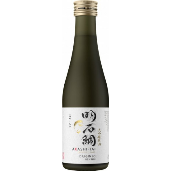 Саке Akashi Sake Junmai Daiginjo Genshu Yamadanishik 0.3 л 16% (4970860775102) Саке Akashi Sake Junmai Daiginjo Genshu Yamadanishik 0.3 л 16% (4970860775102)
