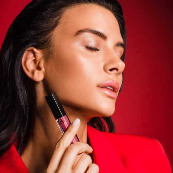 Блеск для губ Color Me Sensitive Couture Collection 40, 8 мл
Блеск для губ Color Me Sensitive Couture Collection 40, 8 мл