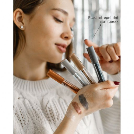 Жидкие глиттерные тени LCF Glitter 1 Silver, 3.5 г
Жидкие глиттерные тени LCF Glitter 1 Silver, 3.5 г