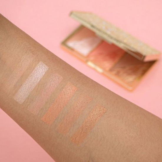 Палетка для макіяжу обличчя Revolution Pro Crystal Luxe Face Palette Peach Royale, 8.4 г Палетка для макіяжу обличчя Revolution Pro Crystal Luxe Face Palette Peach Royale, 8.4 г