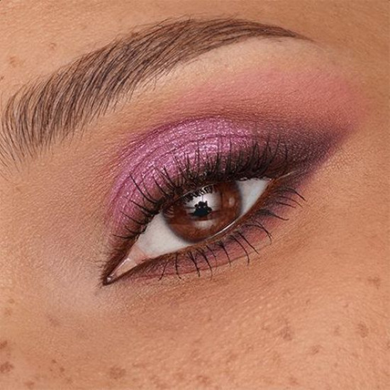 Палетка теней для век Catrice Pro Lavender Breeze Slim Eyeshadow Palette 010 Sea Of Blossoms, 10.6 г
Палетка теней для век Catrice Pro Lavender Breeze Slim Eyeshadow Palette 010 Sea Of Blossoms, 10.6 г