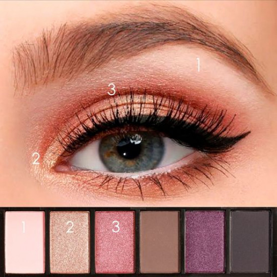 Палетка теней для век Focallure Smokey Eyeshadow Palette 04, 8 г
Палетка теней для век Focallure Smokey Eyeshadow Palette 04, 8 г