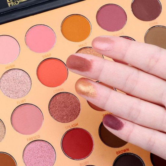 Палетка теней для век Imagic Elegant Black 35 Colors Eyeshaodow Palette, EY-325, 42 г
Палетка теней для век Imagic Elegant Black 35 Colors Eyeshaodow Palette, EY-325, 42 г
