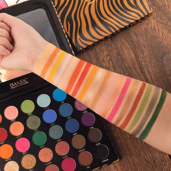 
      Палетка теней для век Imagic Zebra Pattern 35 Colors Eyeshadow Palette, EY-324, 42 г
    
