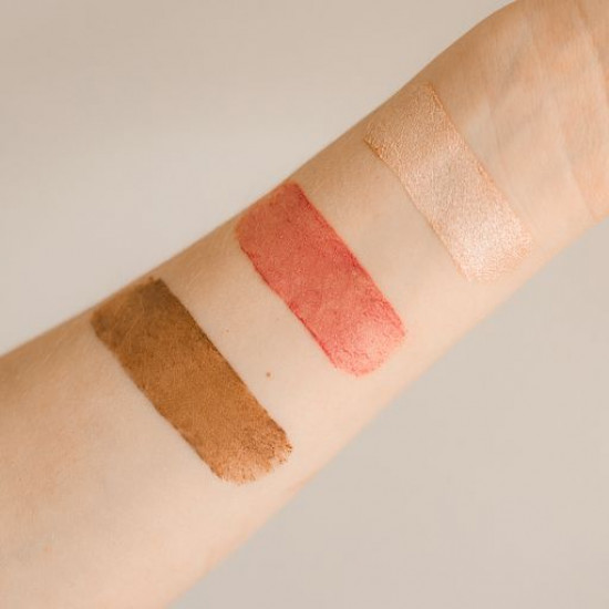 Румяна-стик для лица Belor Design Multitalent Blush & Lips Stiсk, тон 1, 6.7 г
Румяна-стик для лица Belor Design Multitalent Blush & Lips Stiсk, тон 1, 6.7 г